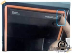 ถาดซีดีเลื่อนออกมาสำเร็จแล้ว