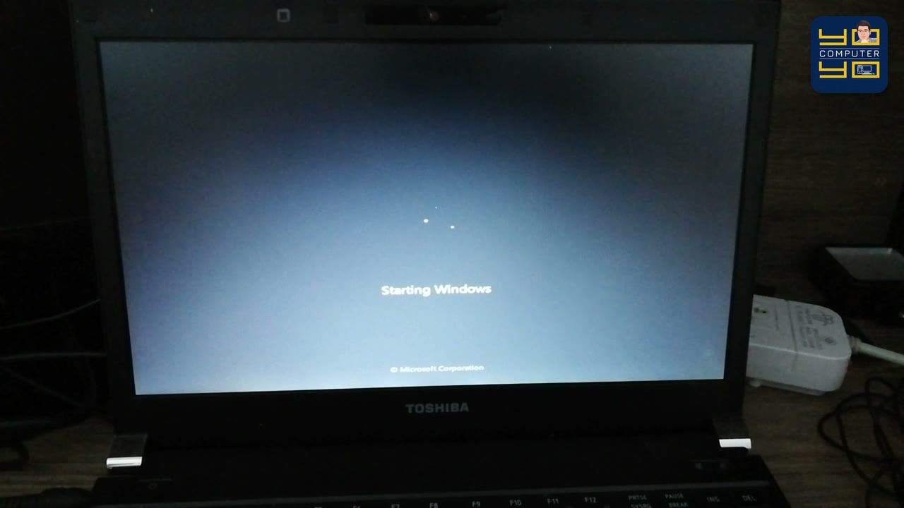โน้ตบุ๊ก Toshiba เปิดแล้วค้างหน้า Starting Windows เข้าสู่หน้าเดสก์ท็อปไม่ได้