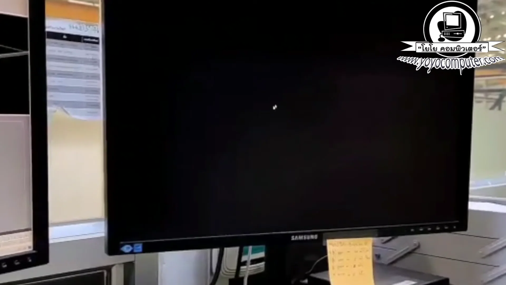 ค้างไว้ ประมาณ 10 วินาทีครับนับ 1-10 นะครับช้าๆ ลักษณะเครื่องก็จะดับไปเองและเ...