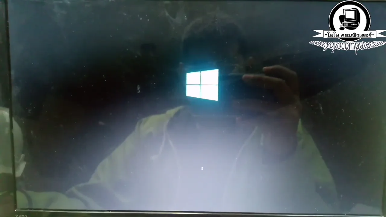 ภาพจากวิดีโอสอนแก้ปัญหา fix laptop wifi red cross no internet