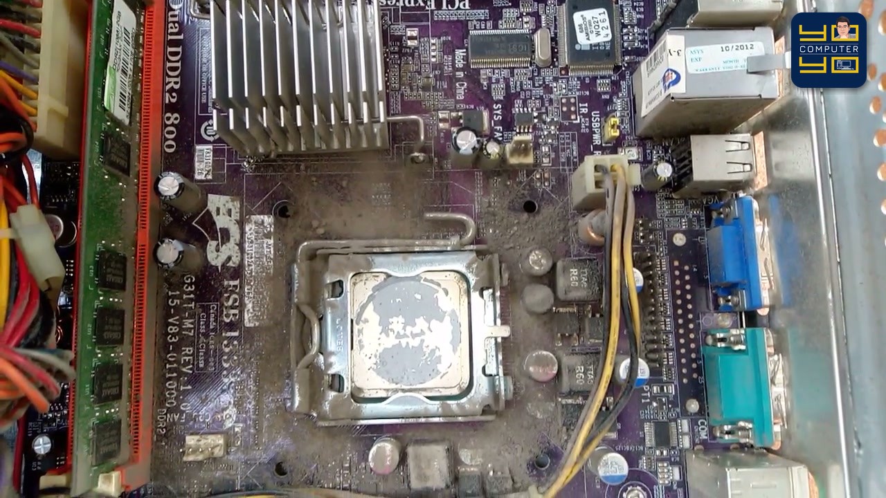 ขั้นตอนแรกในการถอดล้างพัดลม CPU ให้ถอดปลั๊กไฟคอมพิวเตอร์ออกก่อนเสมอ แล้วดึงปลั๊กสายไฟพัดลม 4 พินออกจากเมนบอร…