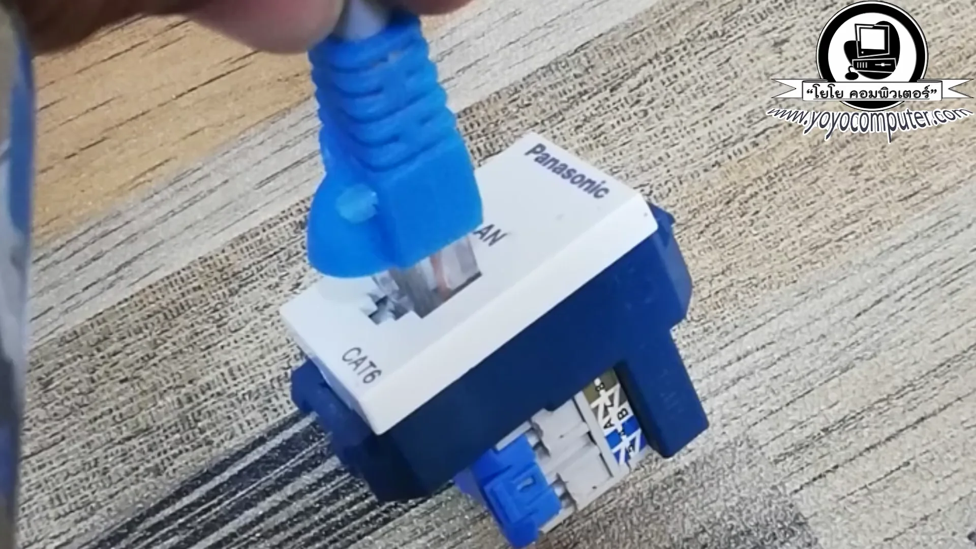 แยกสีแยกสายนะครับขาวส้มขาวเขียวเขียวๆ น้ำเงินน้ำเงินขาวน้ำตาลน้ำต่างๆเขาจะมี ...