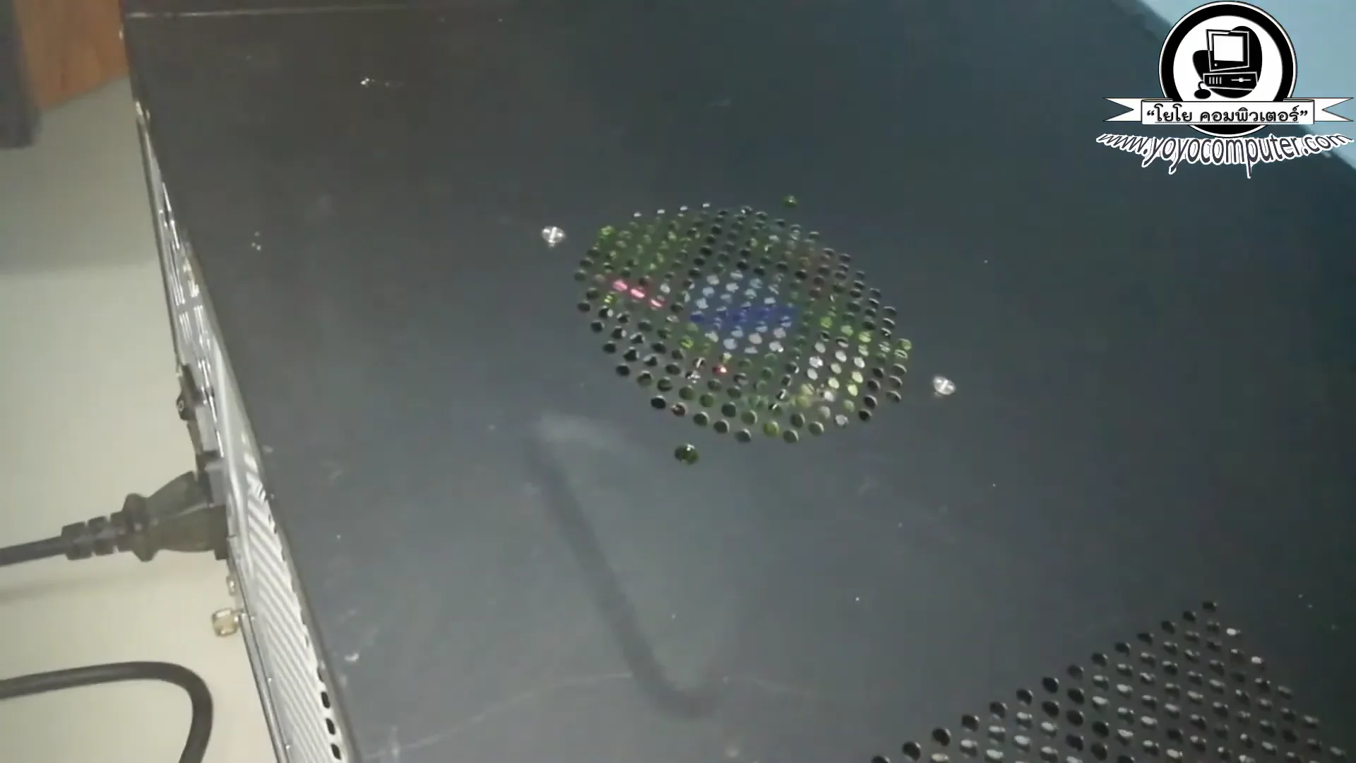 ก็ไม่ได้ถูกเสียบไปที่บนเมนบอร์ดเสียบก็ จริงครับตอนนี้ก็คือเสียบกับ hdd  มีแต่...