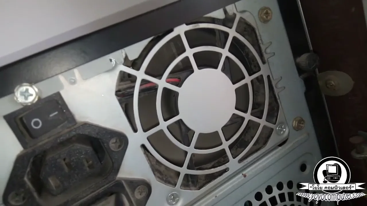 แล้วก็ถือว่าเสียเลยนะครับก็เลยทำการหรือ ในอุปกรณ์ต่างๆนะครับที่อยู่ข้างใน ก่อ...