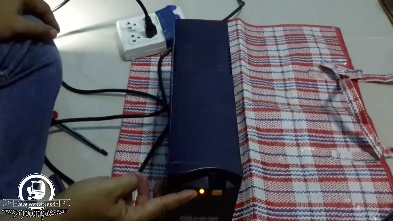 ภาพจากวิดีโอสอนแก้ปัญหา ups buying guide and troubleshooting