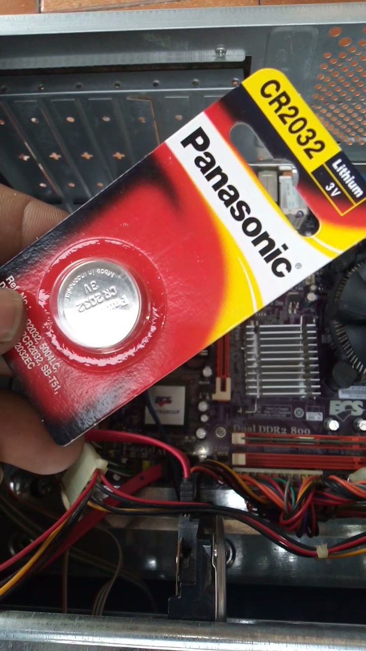ถ่านไบออสเม็ดกระดุม Panasonic CR2032 Lithium 3V ของแท้